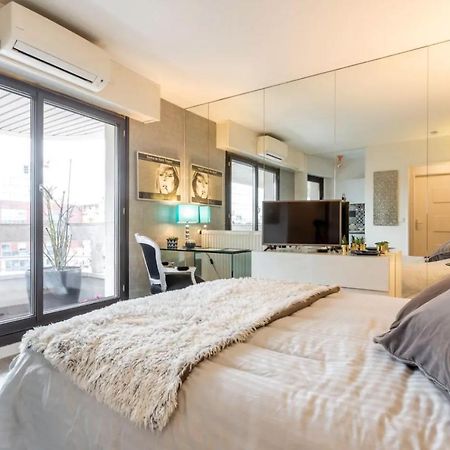 Beautiful Modern Fully Furnished Studio ルヴァロワ＝ペレ エクステリア 写真