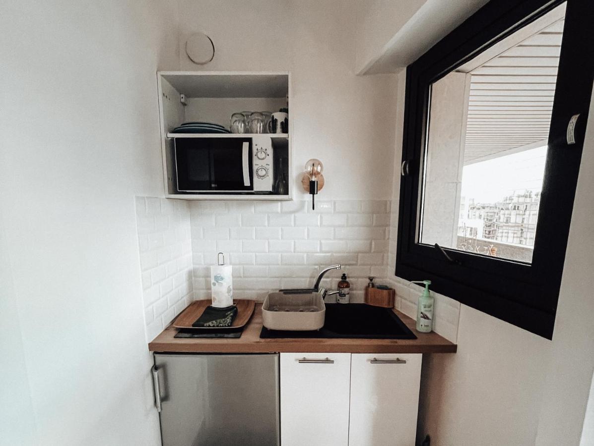 Beautiful Modern Fully Furnished Studio ルヴァロワ＝ペレ エクステリア 写真