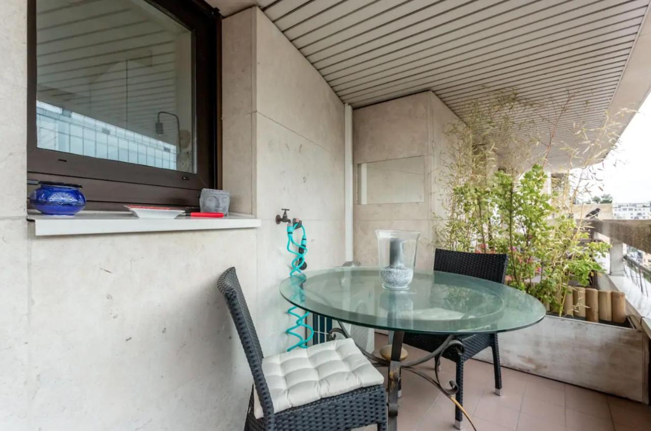 Beautiful Modern Fully Furnished Studio ルヴァロワ＝ペレ エクステリア 写真